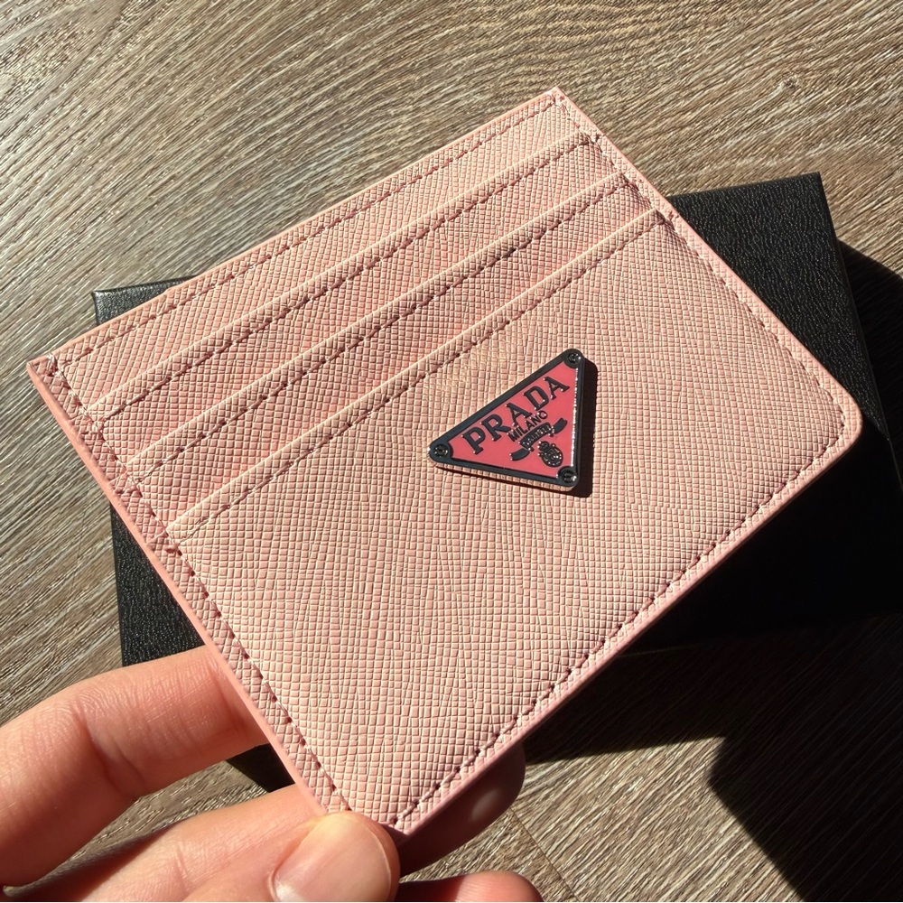 Prada Blush Pink Card Holder - Picture 4 of 9